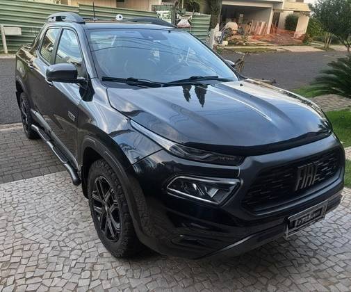 FIAT TORO 2.0 16V TURBO DIESEL ULTRA 4WD AT9 FIAT TORO 2.0 16V TURBO DIESEL ULTRA 4WD AT9